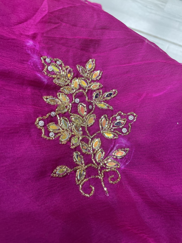 Tie and Die Saree W/Cut Dana work