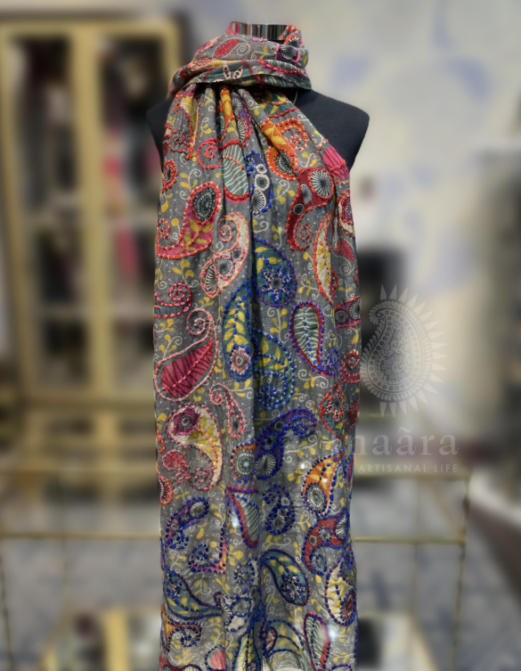 Boiled Wool Stole- Paisley Grey