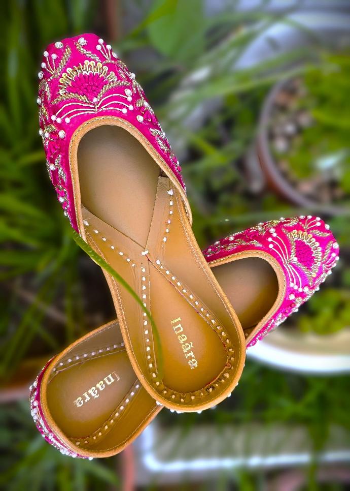 Fun Fushia Juttis