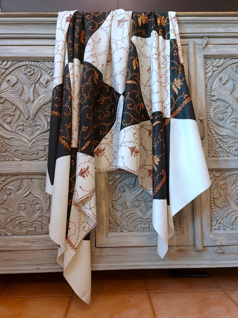 Multan Embroidered Shawl-Black