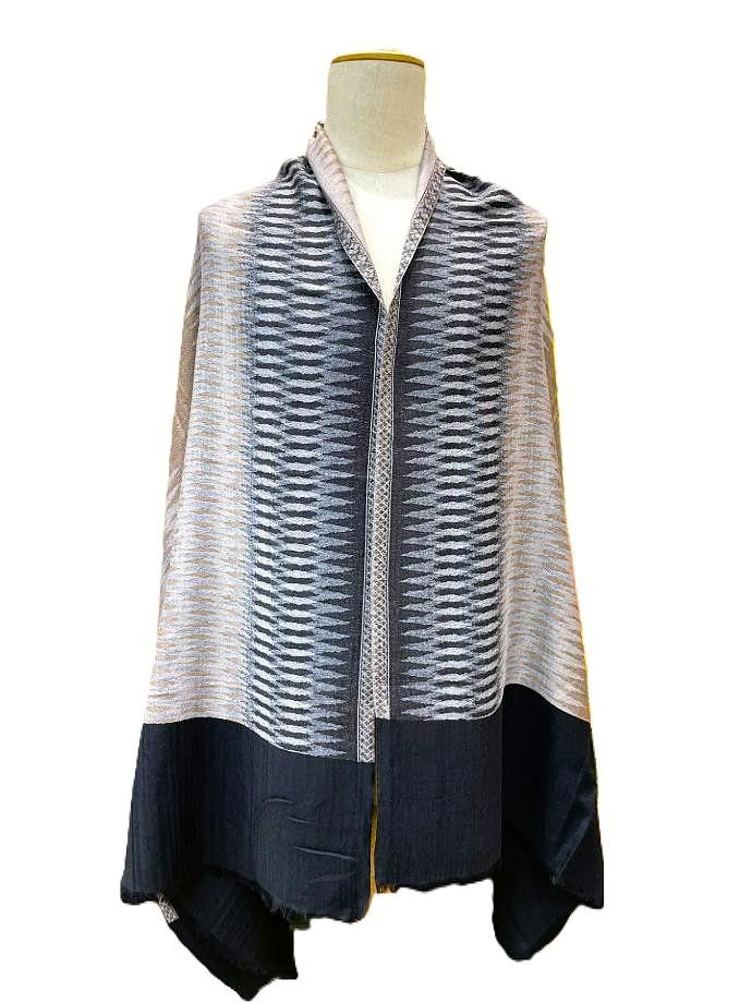 Reversible Ikat Patterned Kashmiri Shawl-Gray
