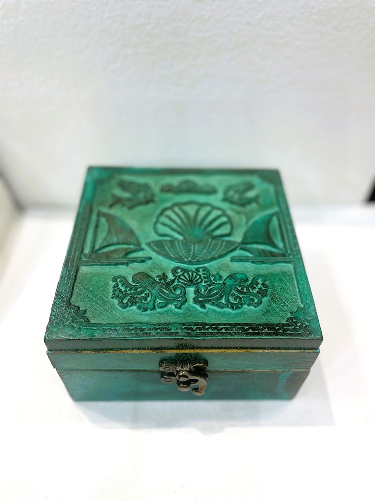 Fijiri Handcarved Box by Studio Inaara-Green