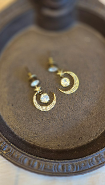 Pareesa Earrings
