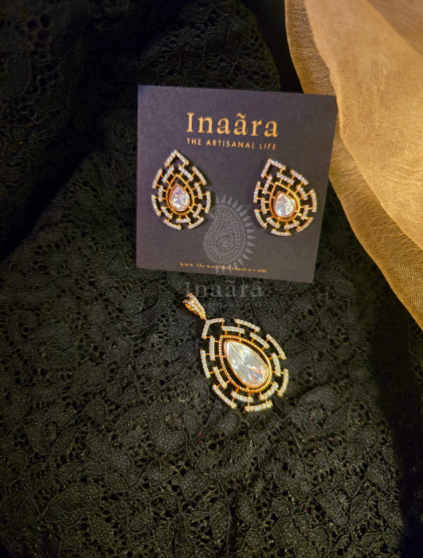 Gold-Tone Artisanal Pendant&Earrings Set