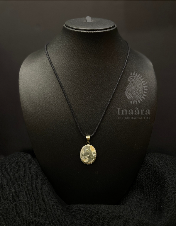 Round Druzy Pendant Necklace