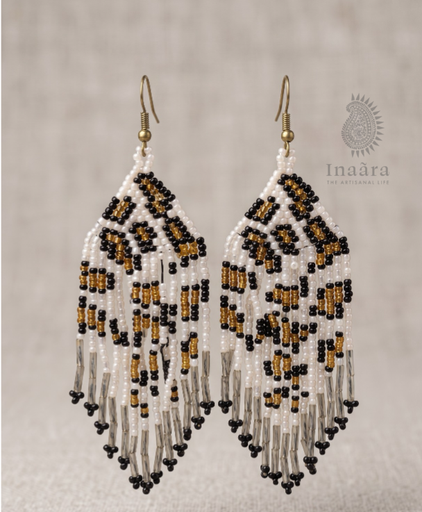 Kuki Snake Pattern Earrings - Black & white