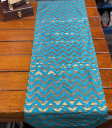 مفرش طاولة (174×30 سم)