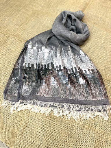 شال مزين بالترتر - رمادي