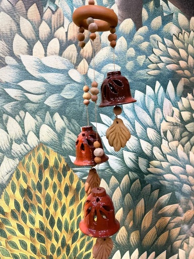 Bells Clay Wind Chimes-Brown RND/3