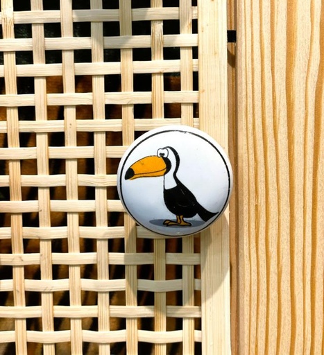 Ceramic Doorknob with Seagull Design