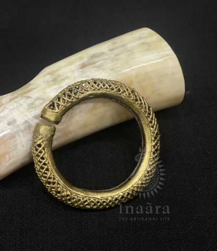 Tribal Dhokra Round Bangle