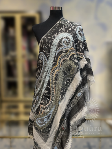 Boiled Wool Shawl-Black/Paisley Blue