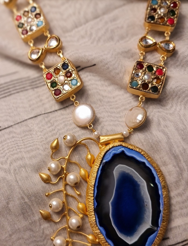 Navratna Agate Statement Neckpiece
