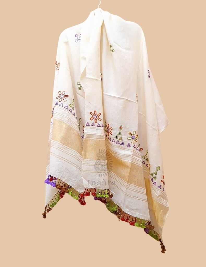 Phulwa Kutchi Shawl with Zari Border