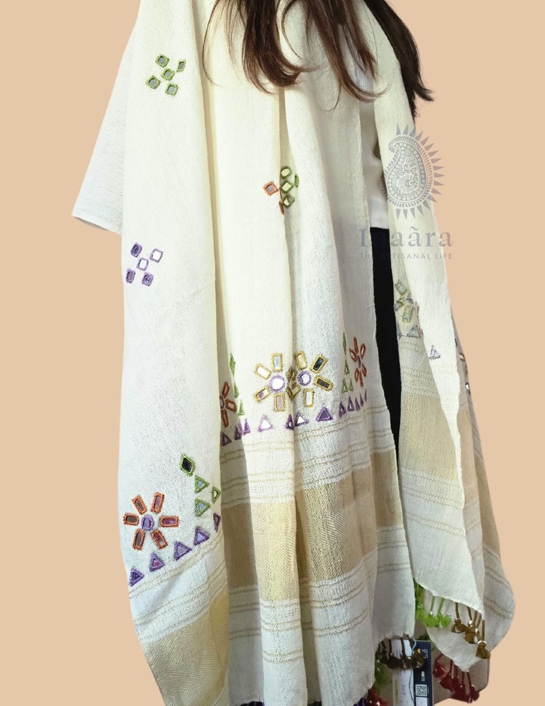 Phulwa Kutchi Shawl with Zari Border