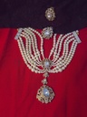 Sonya Choker Set
