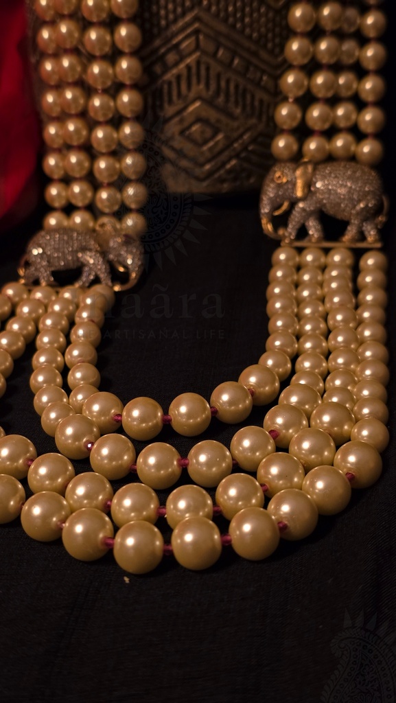 Vanya Pearl Long Necklace