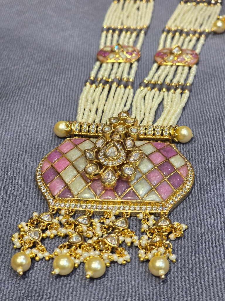 Sonali Necklace Set