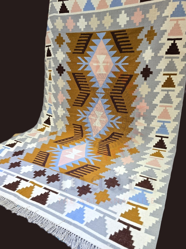 Kaveli Handwoven Rug