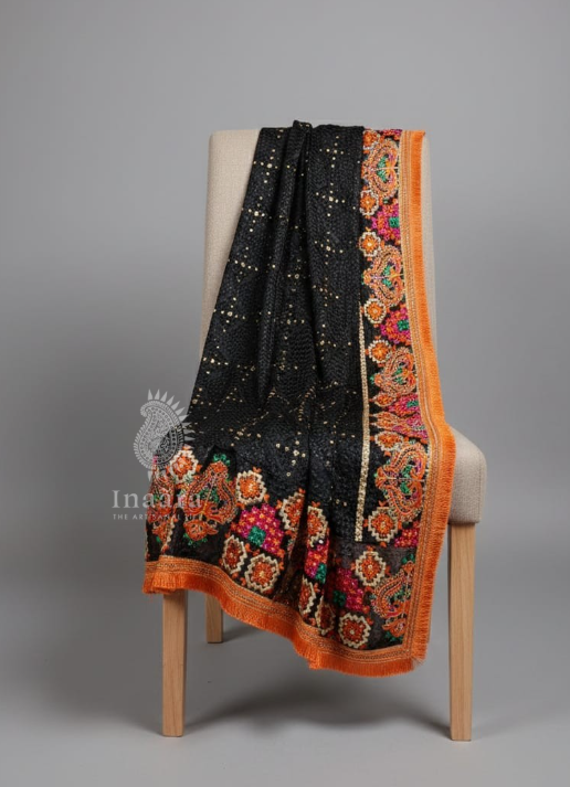 Velvet Dupatta-black phulkari