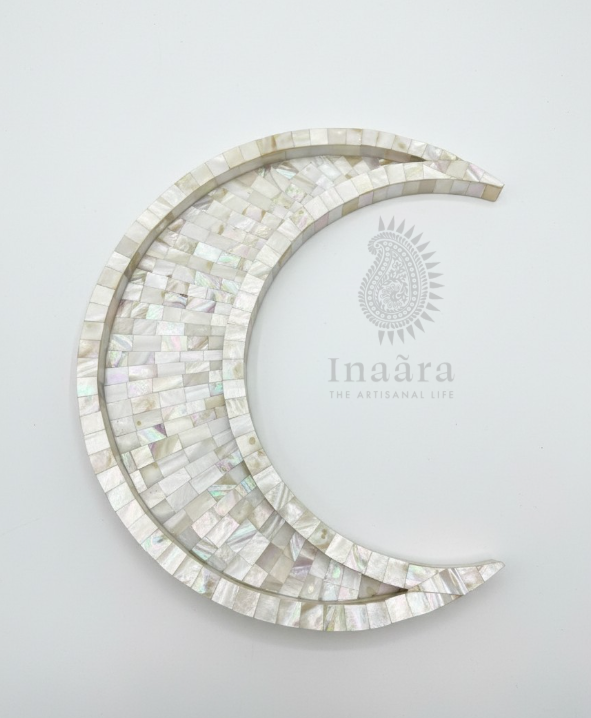 صينية تقديم لولو مون – مطعّمة بعرق اللؤلؤ