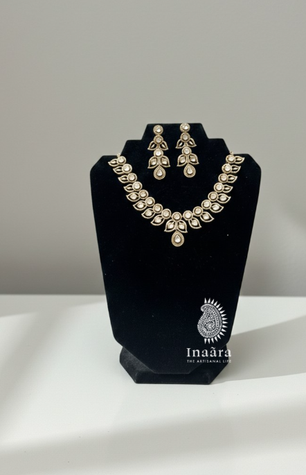 Kundan Stone&Pearl Pachi Choker Set (copy)