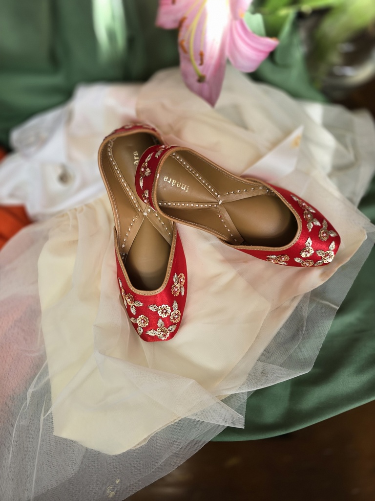 Rania Party Juttis