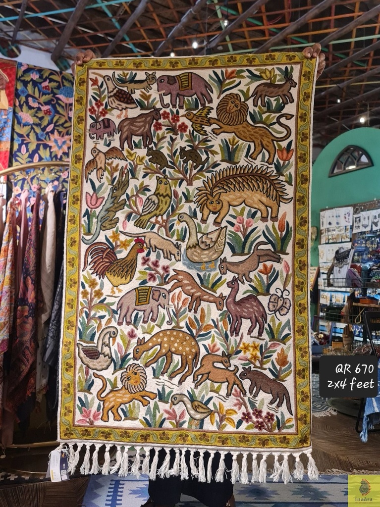 Tribal design tapestry (2x4 feet)