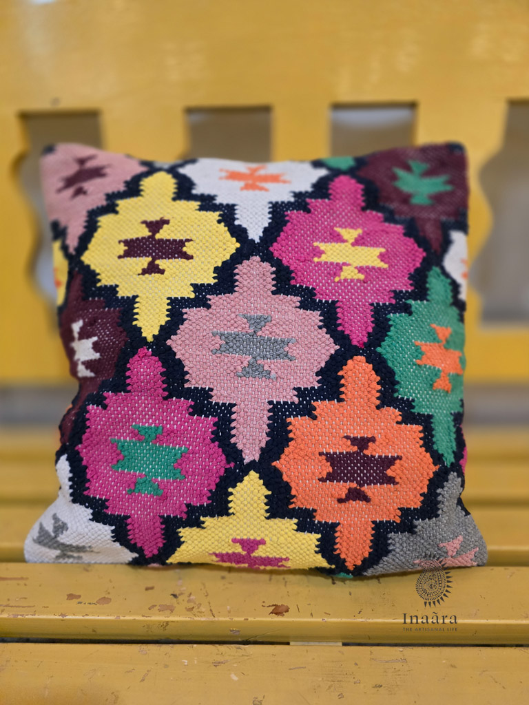 Hand woven cushion cover (Single piece)