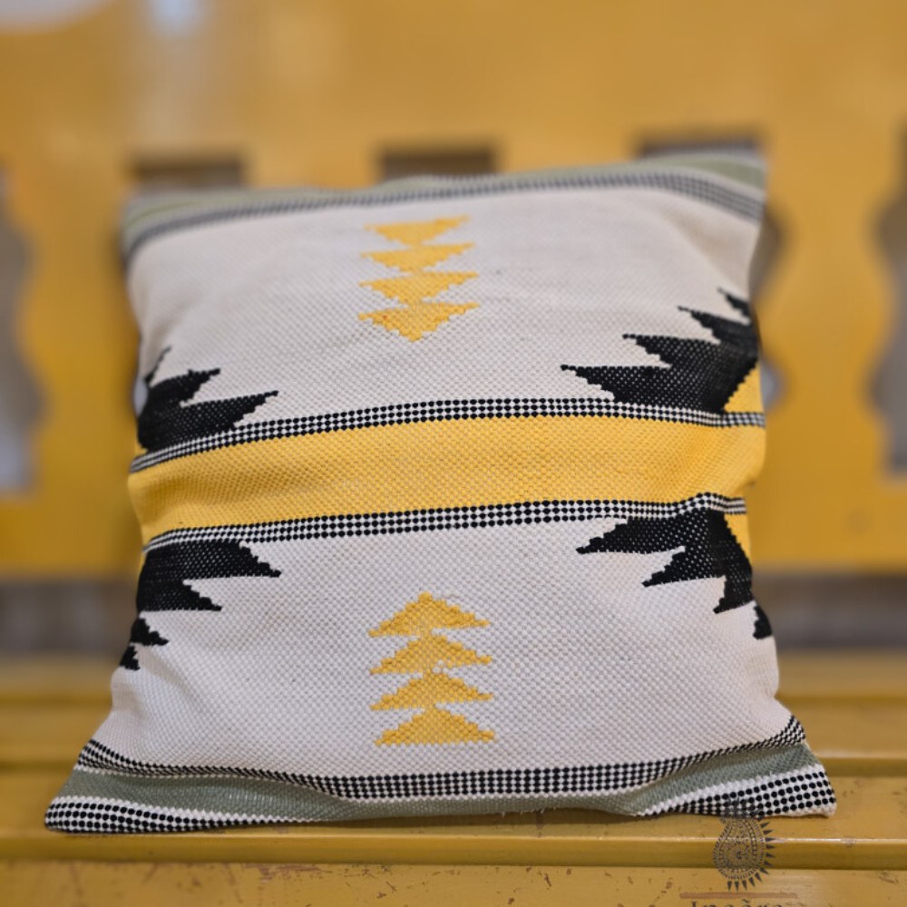 Hand woven cushion cover (Single piece)
