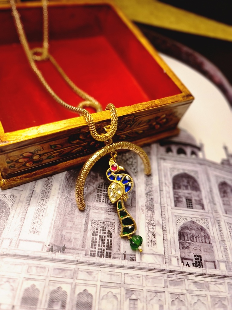 Stylized Kundan and Stone Pendant