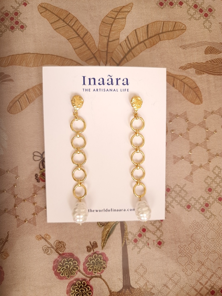 Baroque pearl dangler earrings