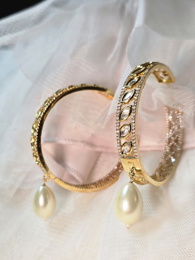 Mayuri Danglers - Magenta (copy)