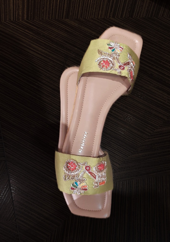 Warli Dancer Sliders (copy)