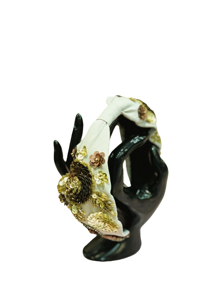 Handmade floral beads -cream