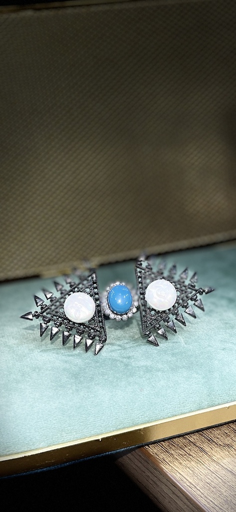 Silver Oxidized Glass Turquoise Ring