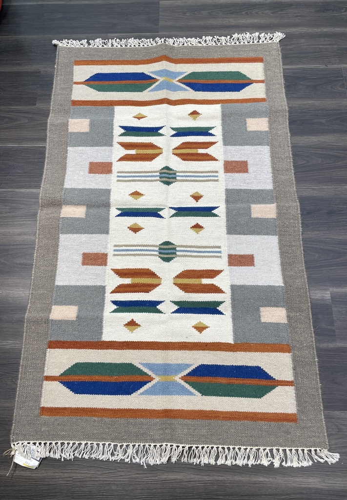 Handwoven Dhurrie (5x3ft)