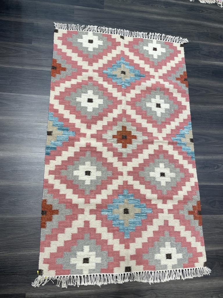 Nayan Handwoven Dhurrie- Pink (5x3ft)