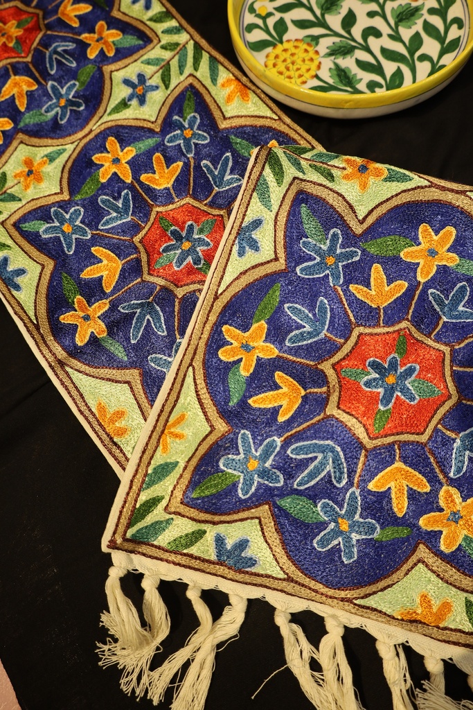 Kashmiri Runner Embroidery(28x152cm)