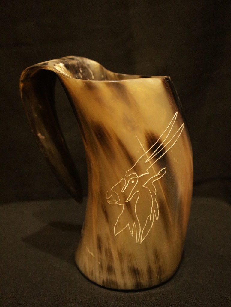 Oryx Profile Horn Mug - Big