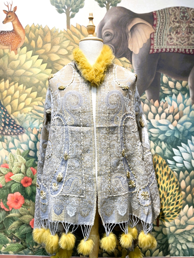 Kashmiri Natural Fur Poncho-Paisley Pattern/YLW