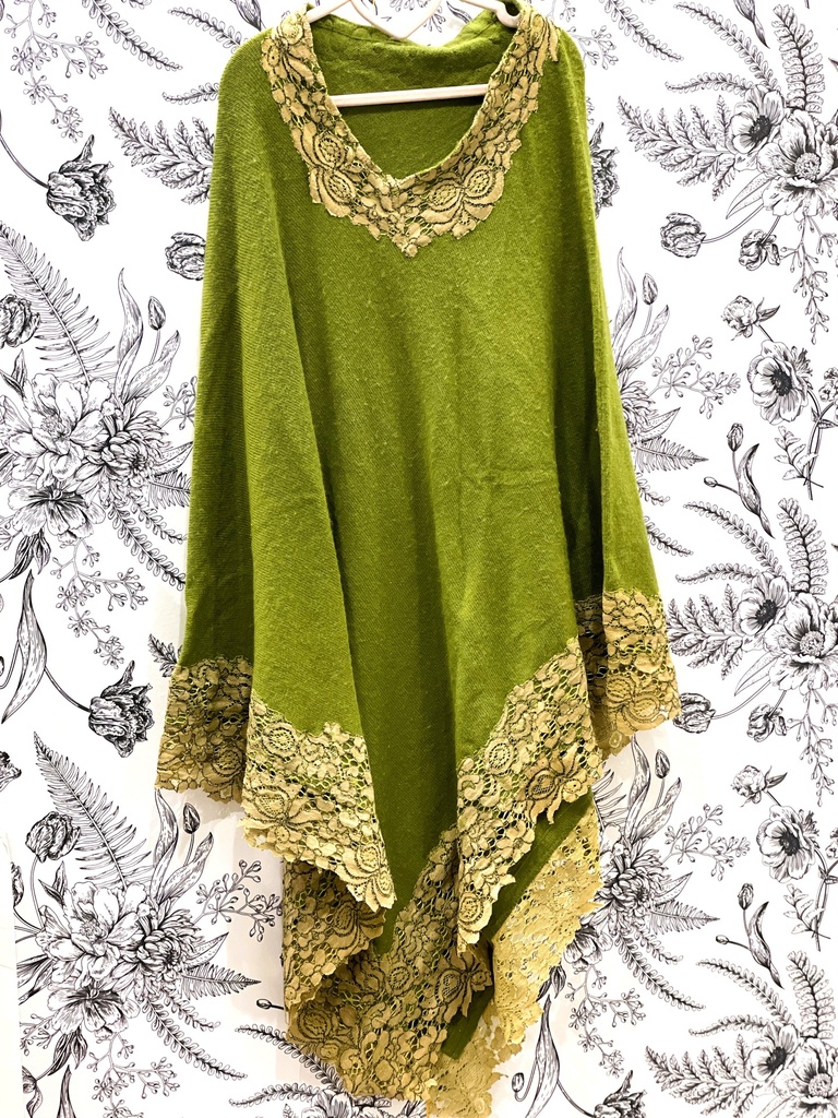 Lace Poncho-Moss Green