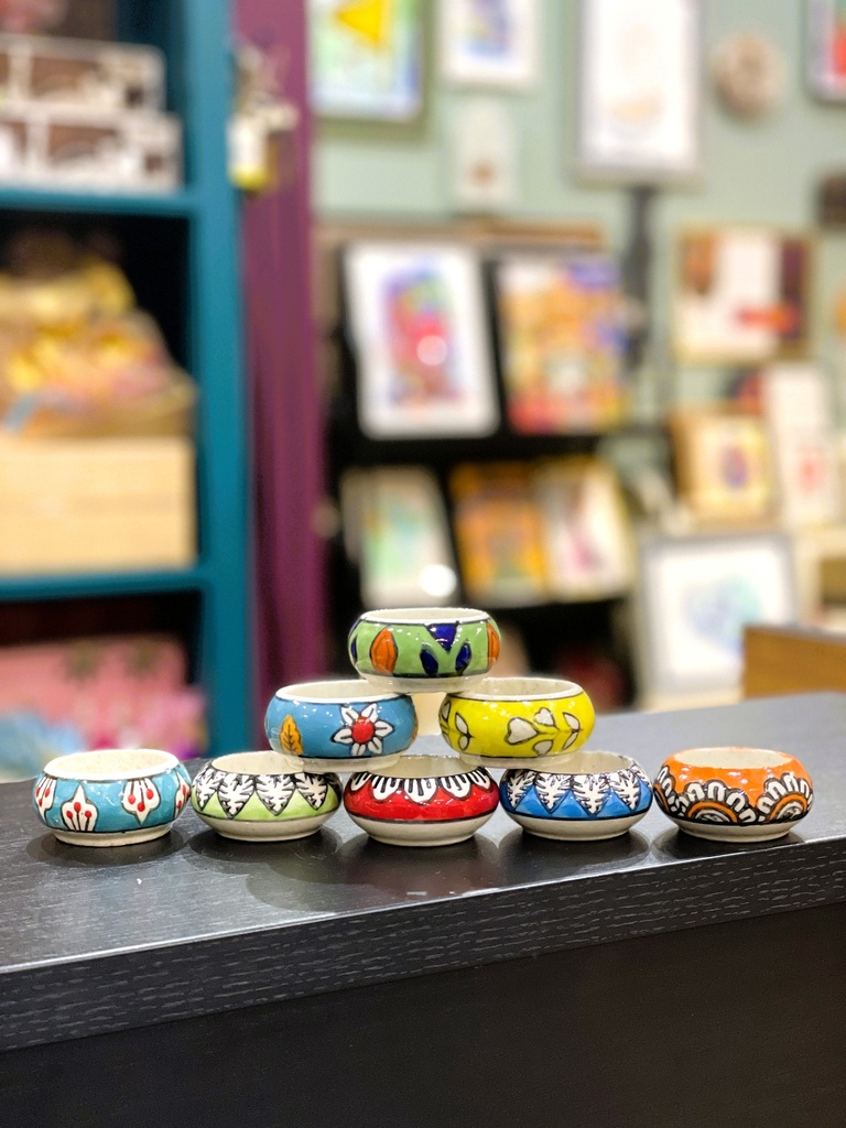 Round Ceramic T-Light Candle Holder