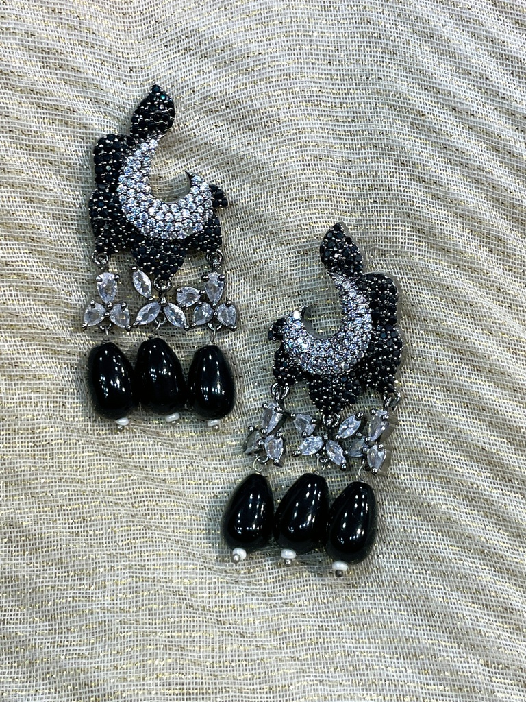 Black Onyx Pearl Earrings w/Floral Design