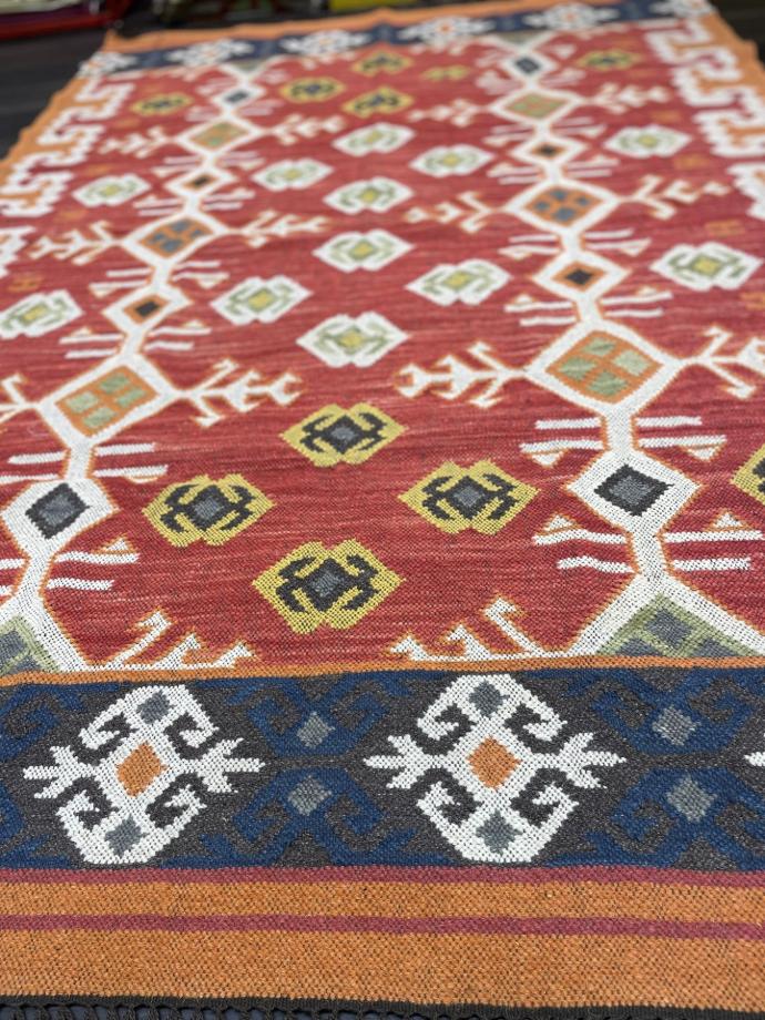 Ziyana Handwoven Dhurrie (6x4ft) (copy)