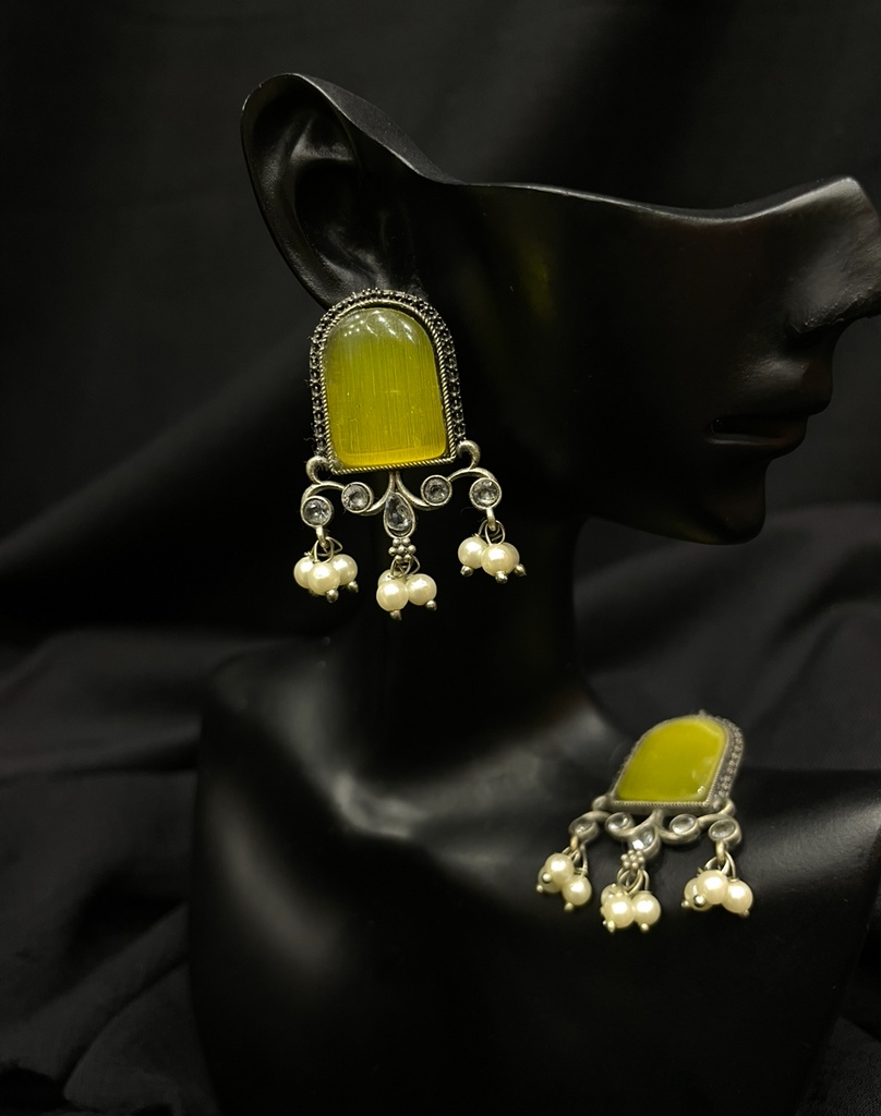 Floral Chandni Earrings w/ Blue Stone (copy)