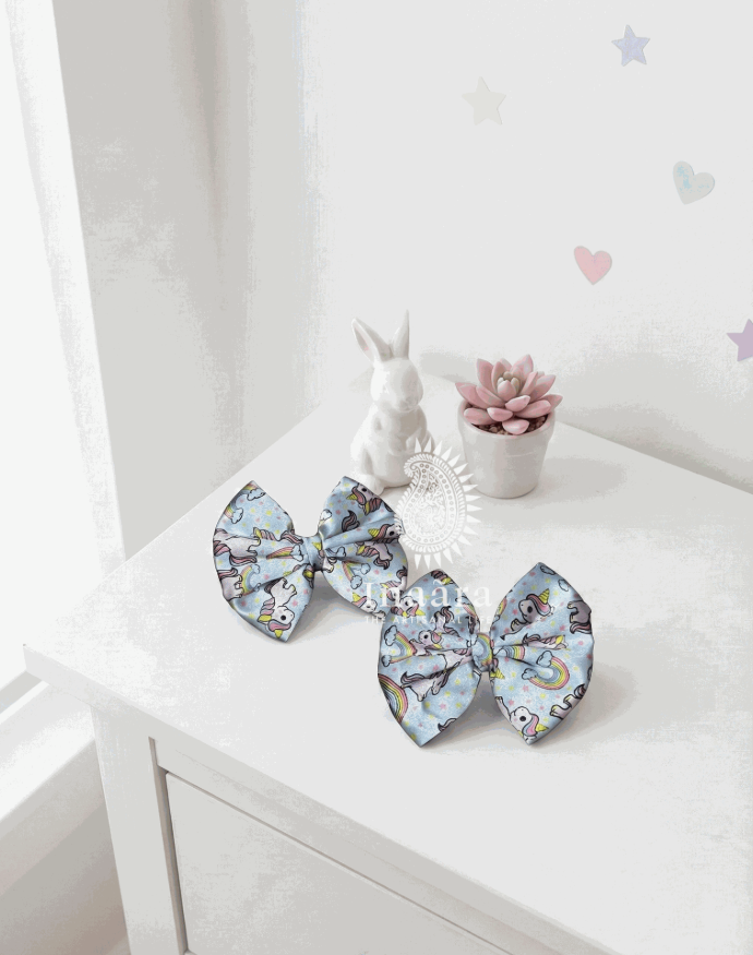 Printed Hair Clips w/ Floral Design (copy)