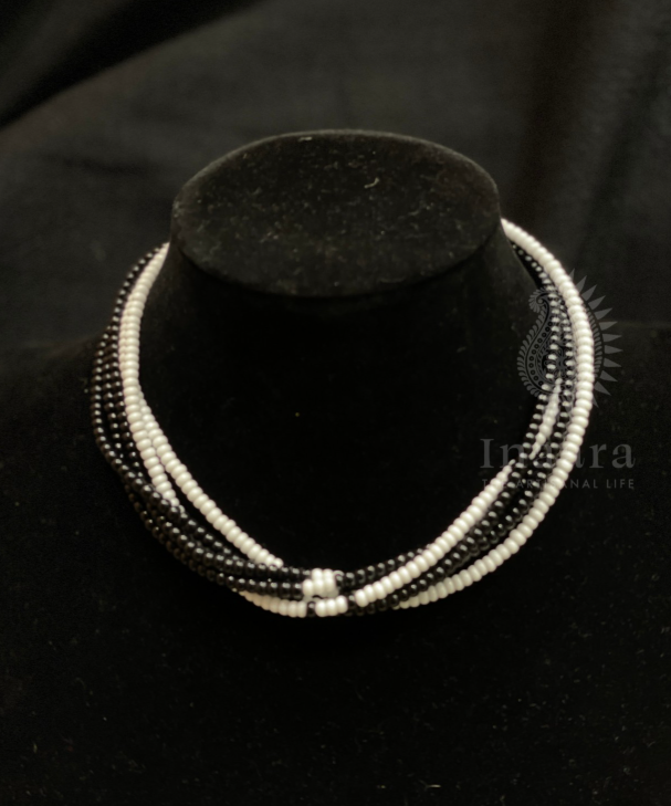 Twisted Beaded Necklace- Black & White