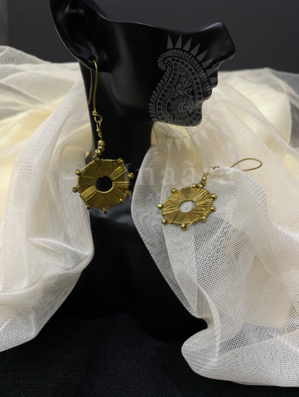 Handcrafted Brass Thread Round Earrings