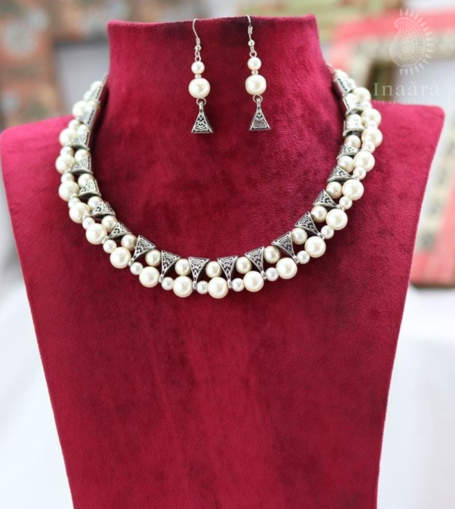 Silver Plated Pearl Necklace Set